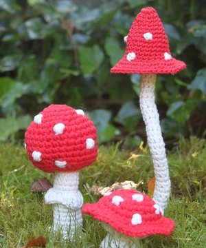 crochet-mushroom-1009199_1280